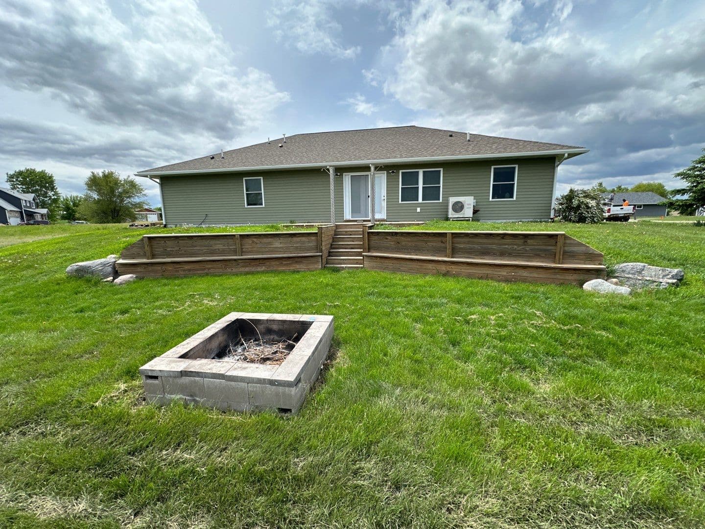 Gallery photos for Concrete Patio and Retaining Wall Makeover in Cokato: Image #5