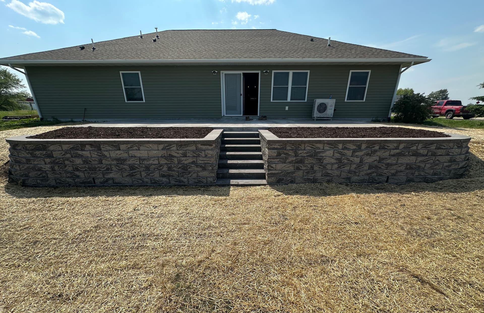 Gallery photos for What Makes a Retaining Wall Last Decades Not Years: Image #6
